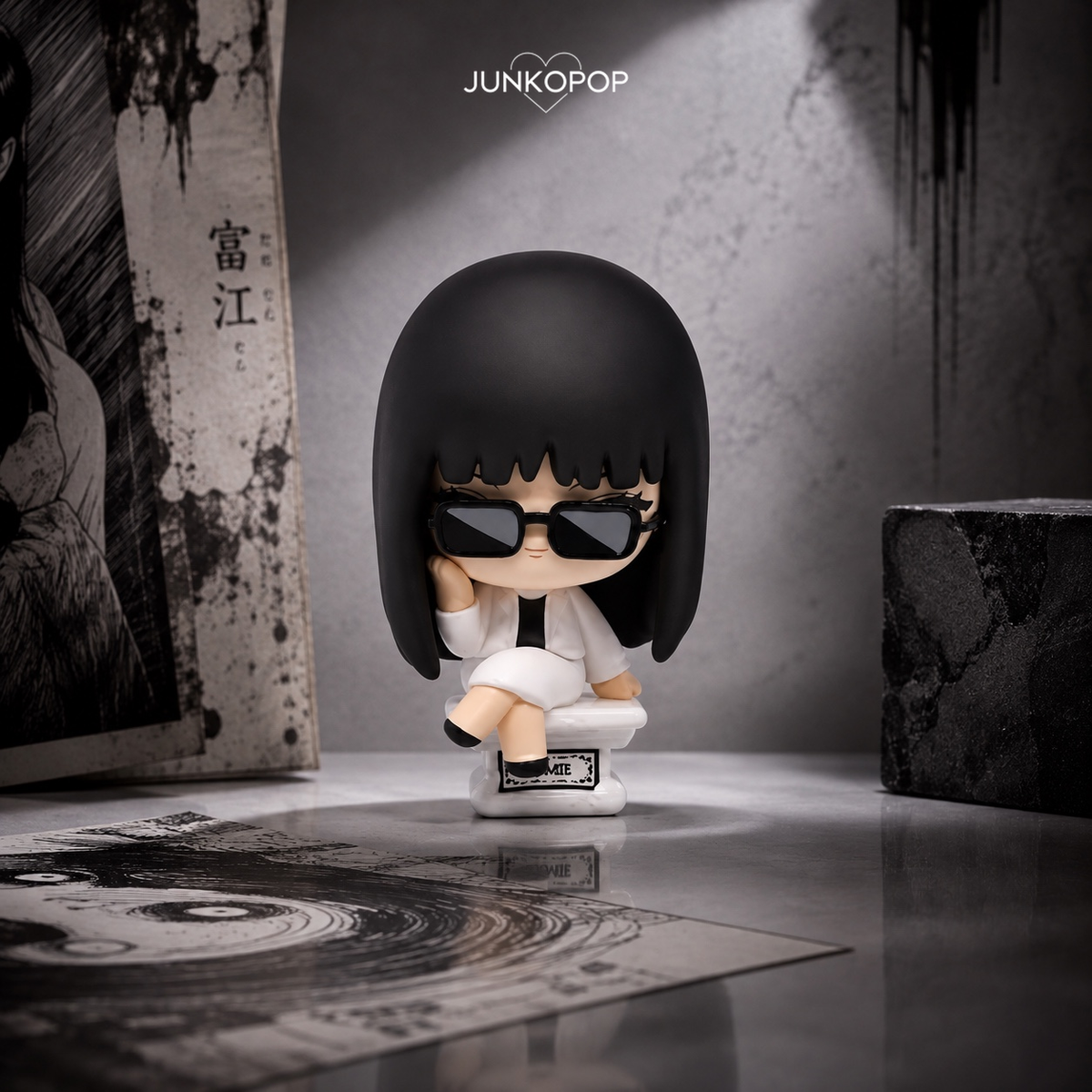 Nullset – Junji Ito Tomie blind box Chibi (Tomie Kawakami)