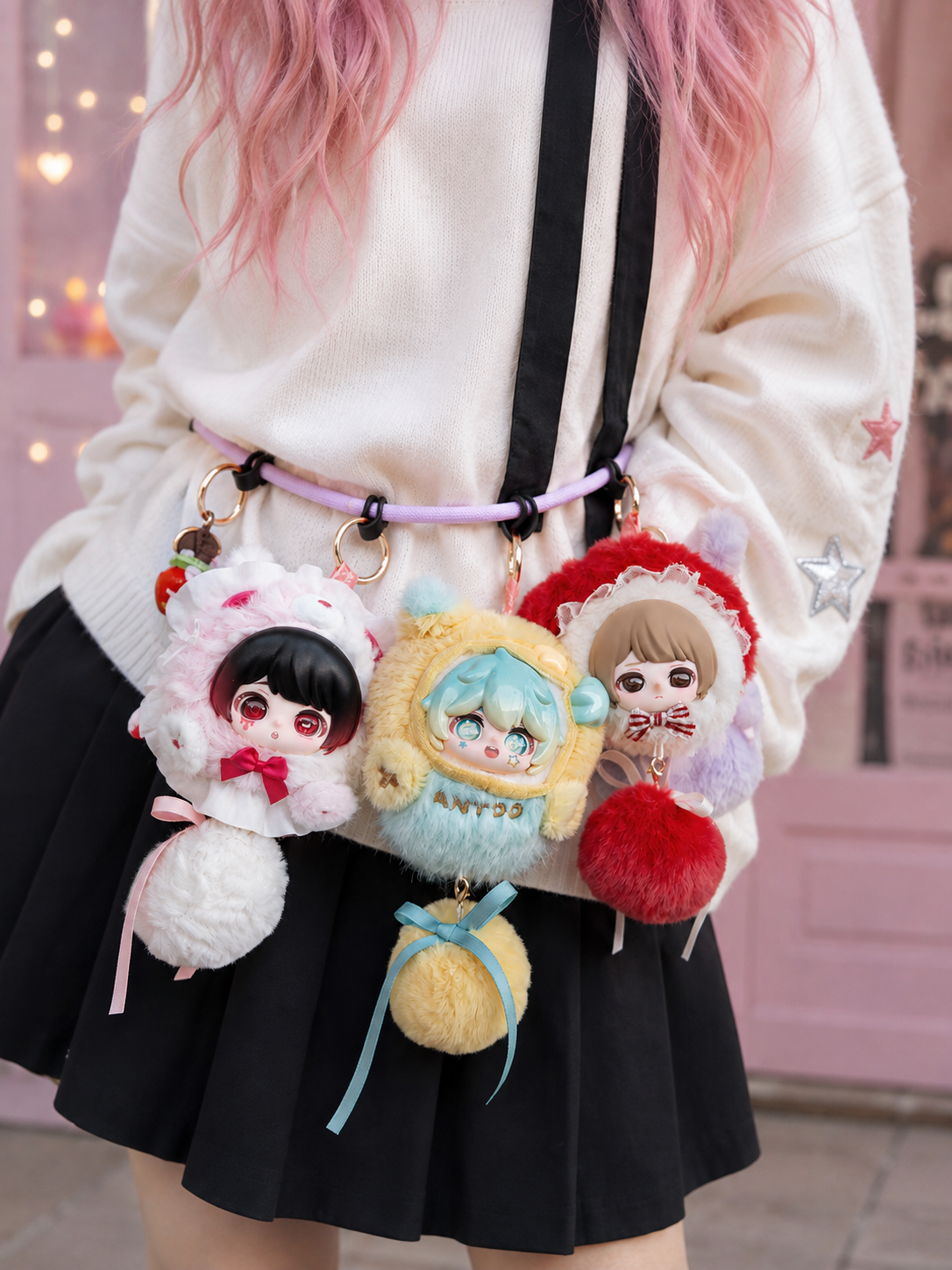 ANTOO’S– Mini paradise blind box peluche strap