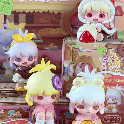 YOBU – it’s a bit sweet - mini figurine blind box