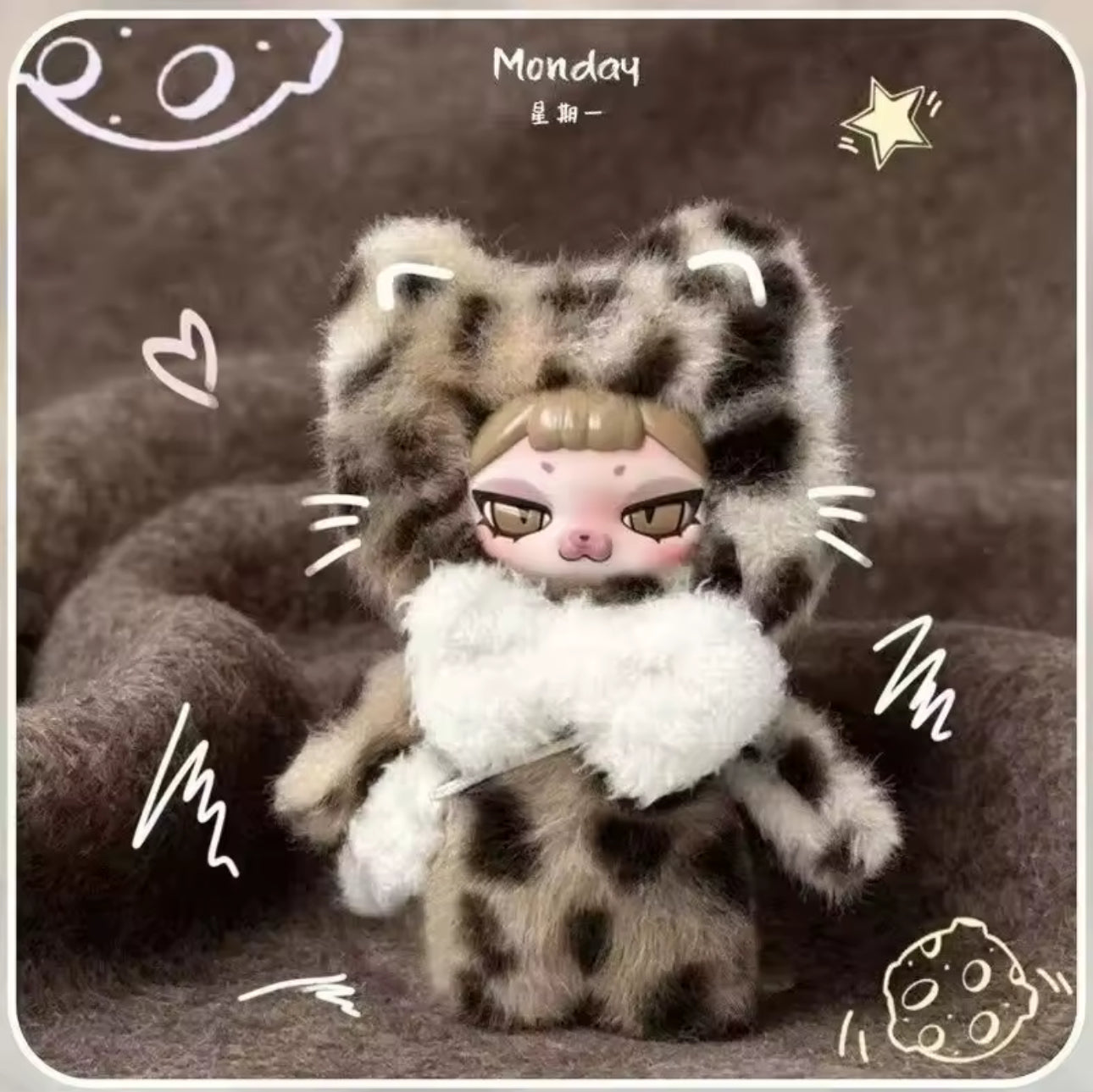 Peluche léopard fashion Piku model Monday 
