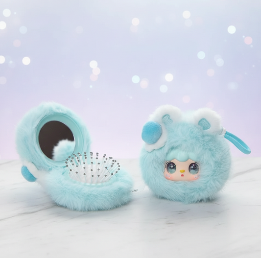 Kawaii peluche bleue miroir