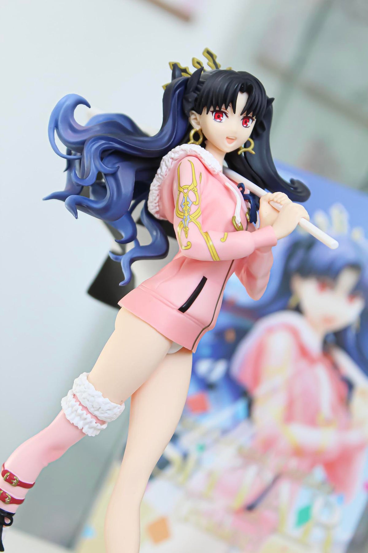 Figurine Fate Ishtar Sega Prize en tenue de sport rose